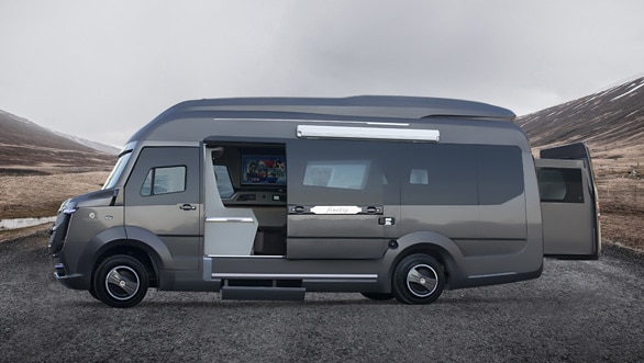 Counter to COVID - A Stylish and Luxurious - Expandable Motorhome