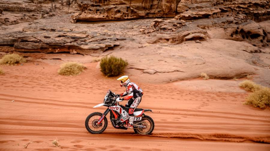 Dakar 2021: Stage 10 sees fifth consecutive top 10 stage finish for Hero MotoSports