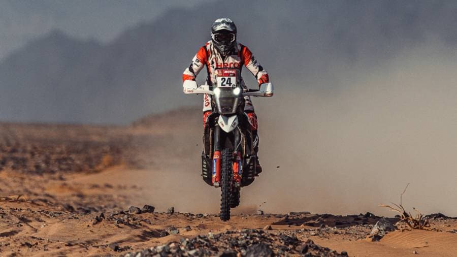 Dakar 2021: Both Hero MotoSports riders advance into top 15 overall after Stage 10