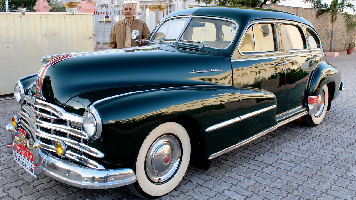 Idar Car Collection at the Dowlat Villas Palace