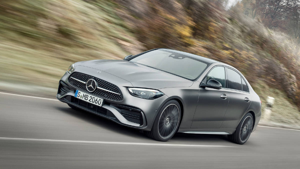 India-bound fifth generation Mercedes-Benz C-Class debuts internationally