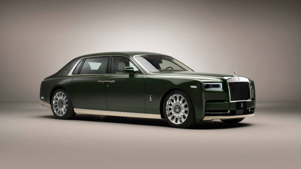Private air travel-themed Rolls-Royce Phantom Oribe revealed