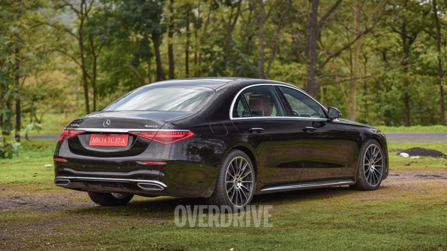 2021 Mercedes-Benz S-Class review exterior rear