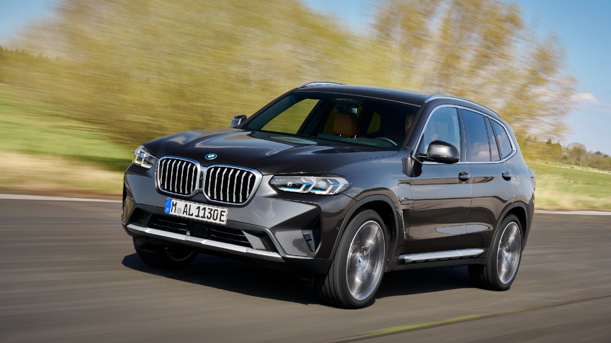 Facelifted 2021 BMW X3 and X4 unveiled with heavy interior revisions