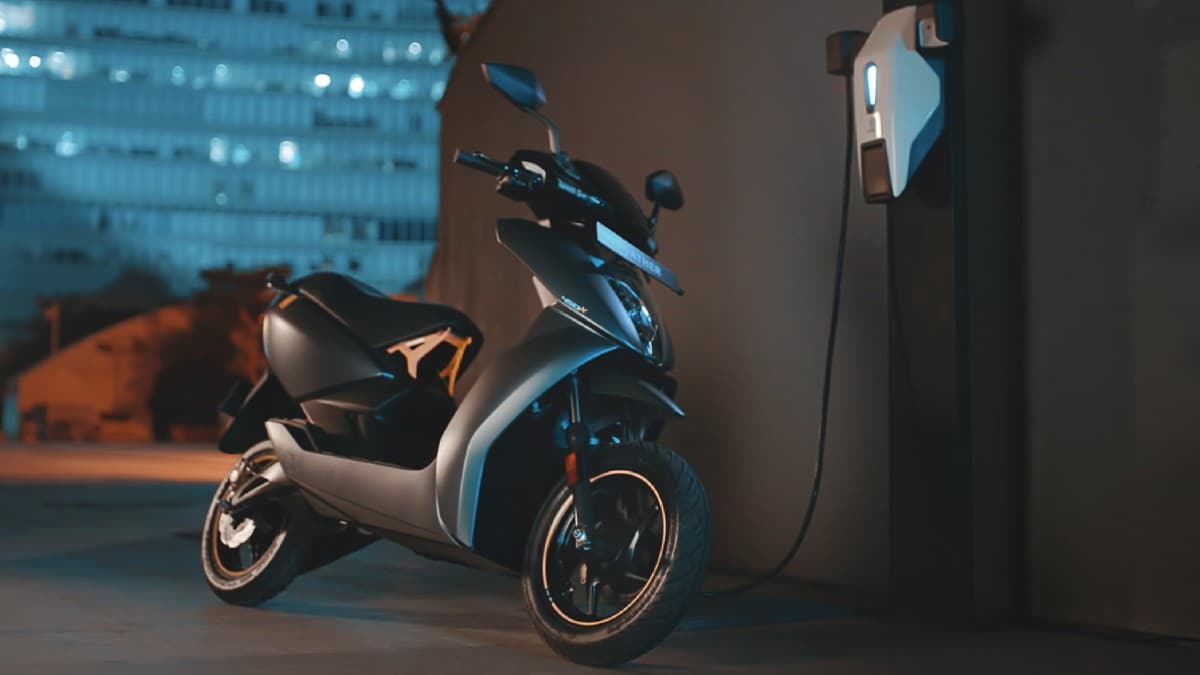 Electric two-wheeler prices slashed post recent FAME-II subsidy revision