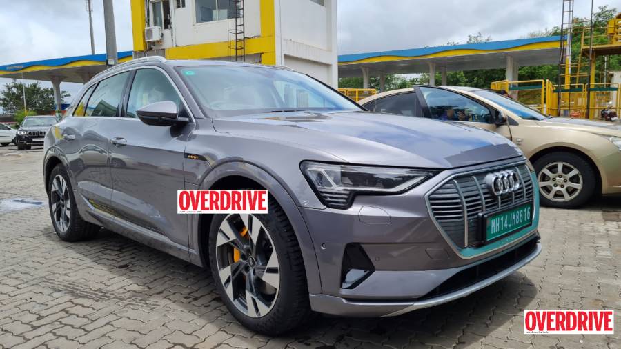 2021 Audi e-tron EV SUV spied in India ahead of launch Audi e-tron electric SUV spied India front
