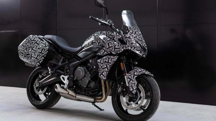 Triumph officially teases the upcoming Tiger Sport 660