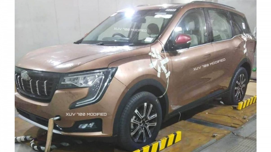 Production-spec Mahindra XUV700 leaked ahead of launch, interior teased 2021 Mahindra XUV700 leaked image exterior front