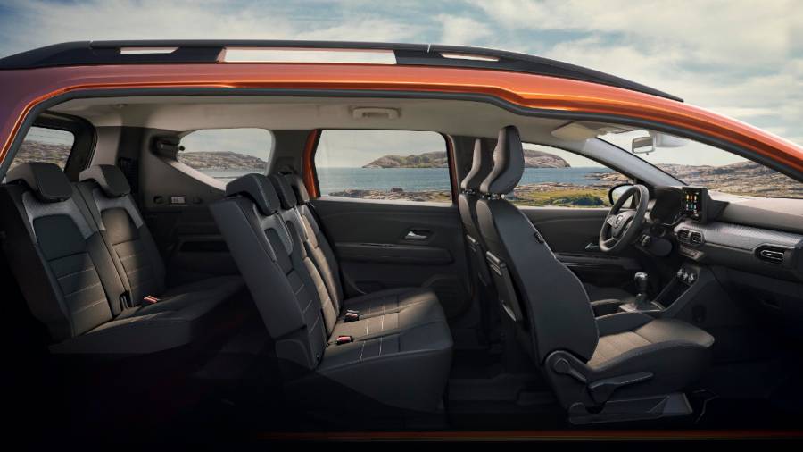 Dacia Jogger 7-seater MPV debuts at IAA 2021