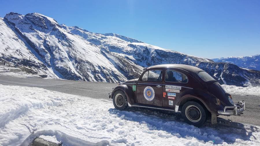 Nazir Hoosein Memorial Drive