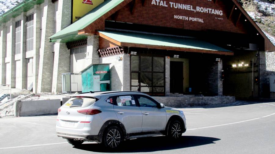 Nazir Hoosein Memorial Drive