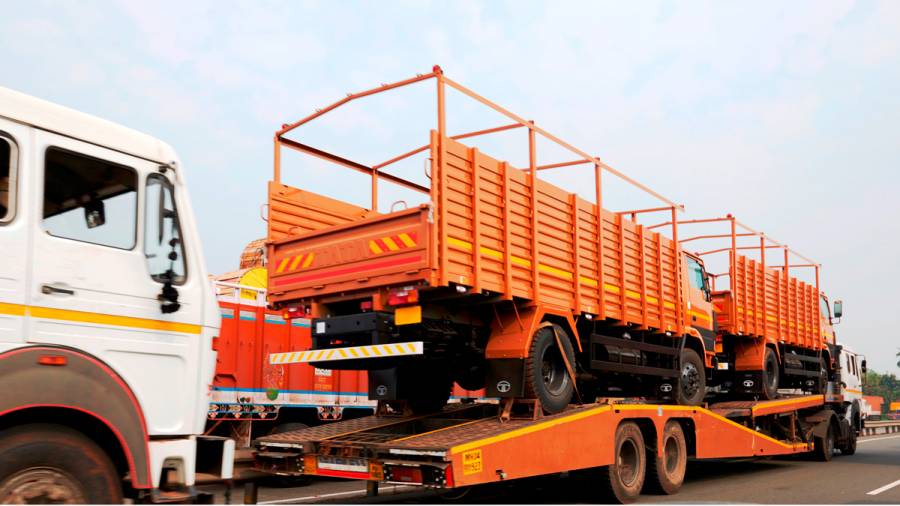 Indian Highways- And vast variety of vehicles
