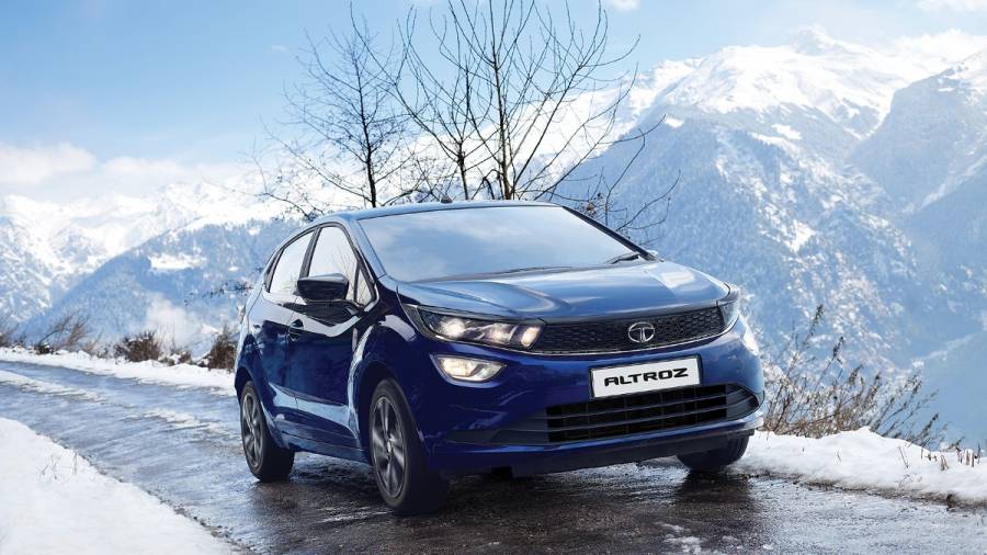 Spec comparo: Tata Altroz DCA Vs Hyundai i20 1.2 CVT Vs Maruti Suzuki Baleno AMT