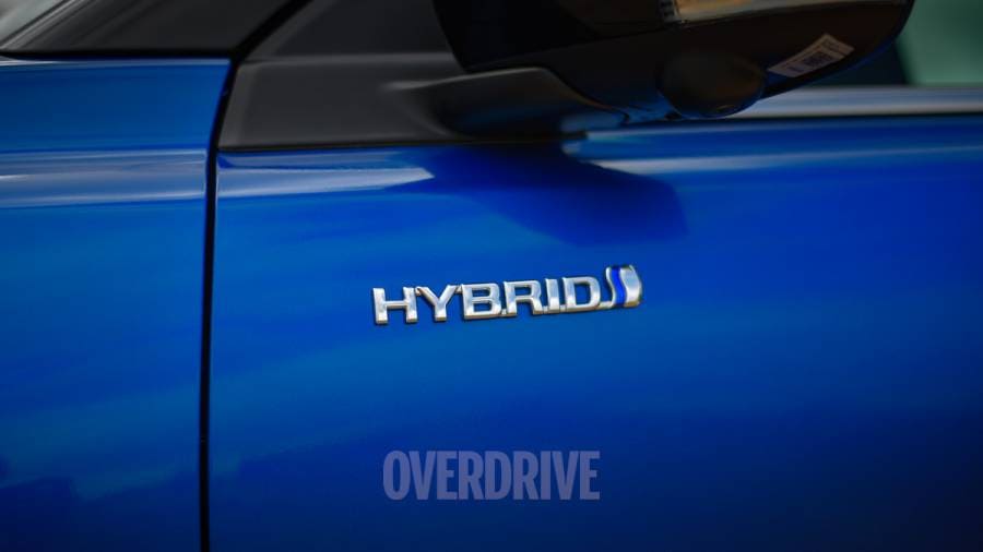 Why don't diesel hybrids exist, considering diesels are more efficient?