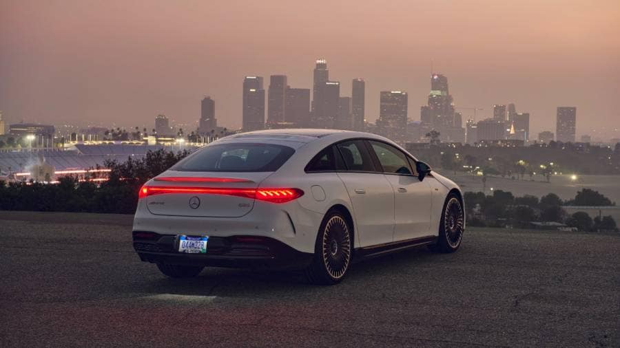 Spec comparison: Mercedes-AMG EQS 53 Vs Porsche Taycan Turbo