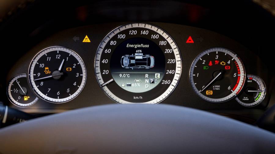 Why don't diesel hybrids exist, considering diesels are more efficient?