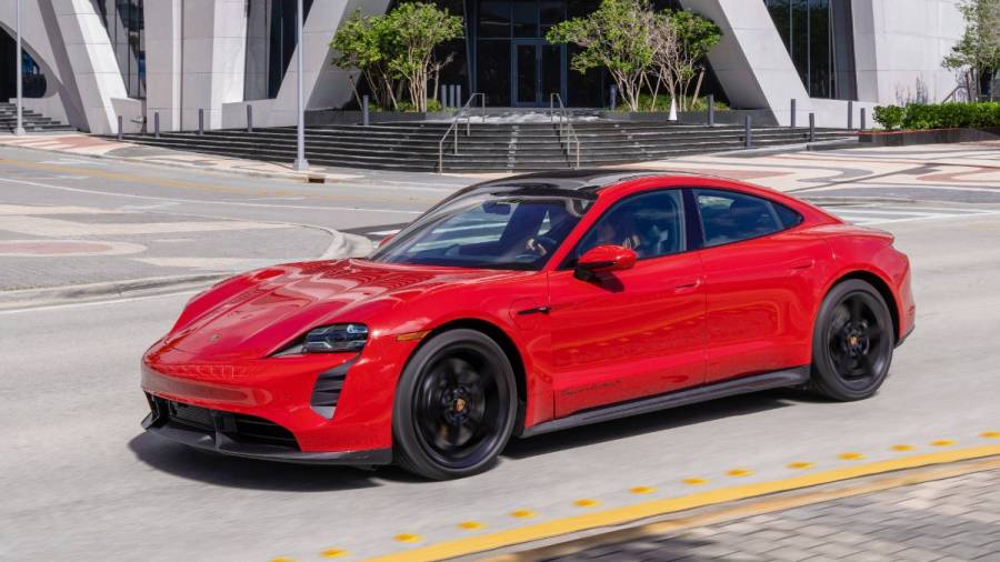 Spec comparison: Mercedes-AMG EQS 53 Vs Porsche Taycan Turbo