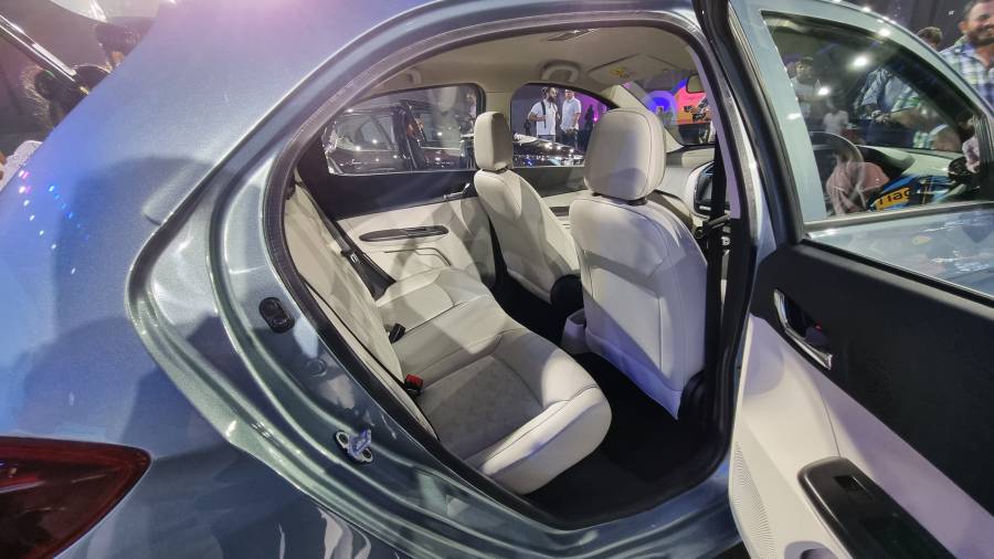 Image Gallery: 2022 Tata Tiago EV