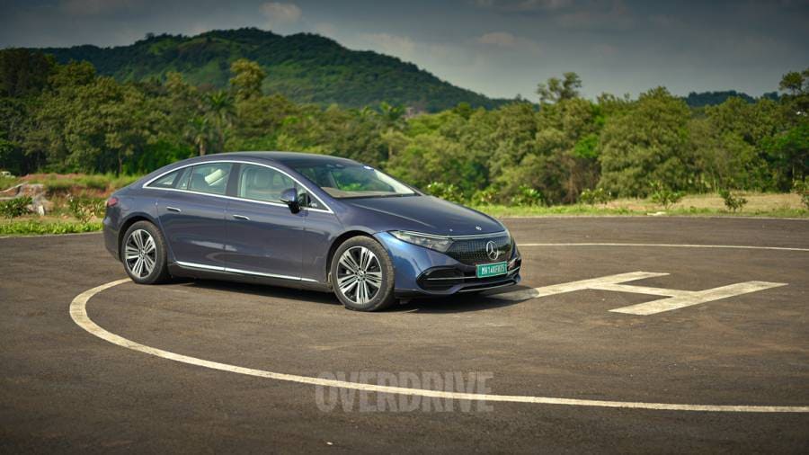 Kia Carens wins Indian Car of the Year award at ICOTY 2023