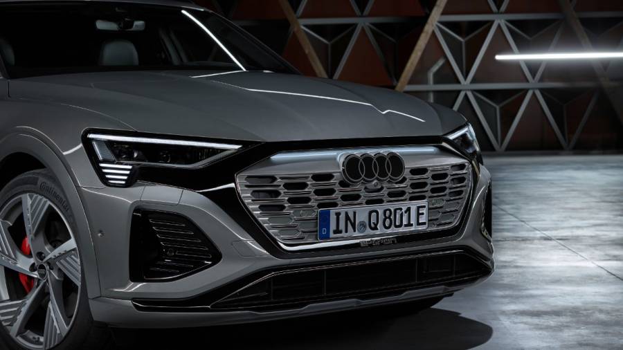 Audi's '4-ring' logo gets a stylish update