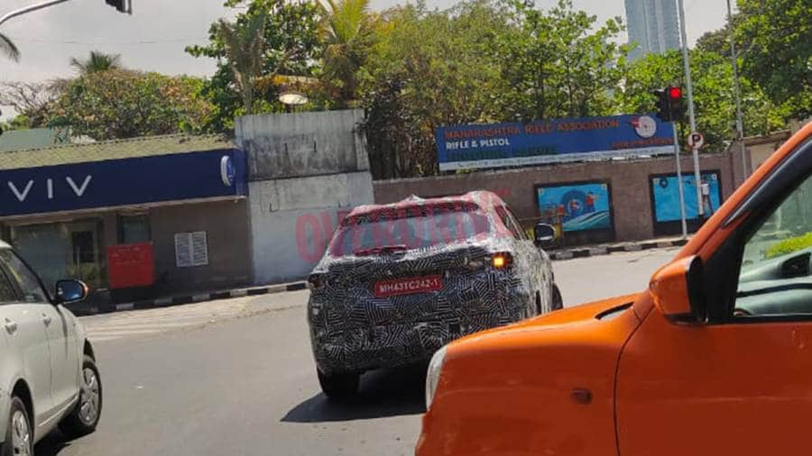 New Honda compact-SUV spotted testing again
