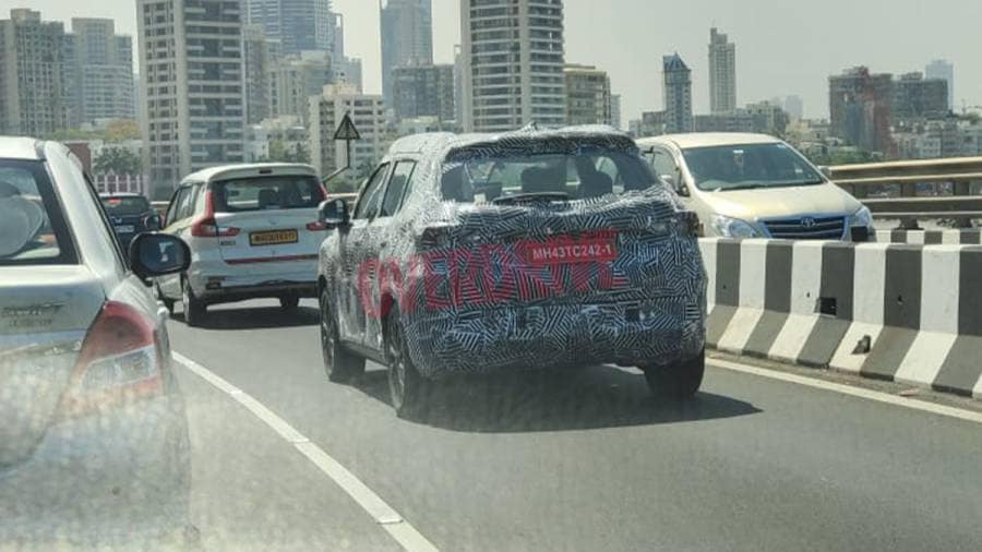 New Honda compact-SUV spotted testing again