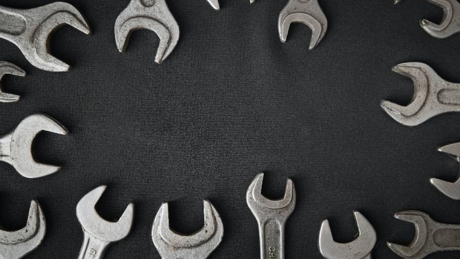 Why is it difficult to-Service a Vehicle Perfectly?