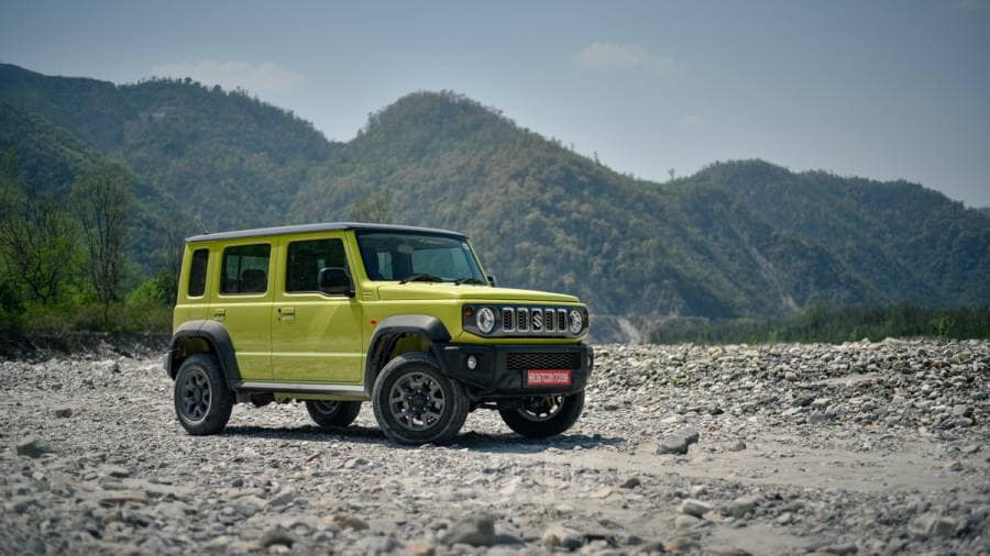 Driving the Maruti Suzuki Jimny and Gypsy on the same day.