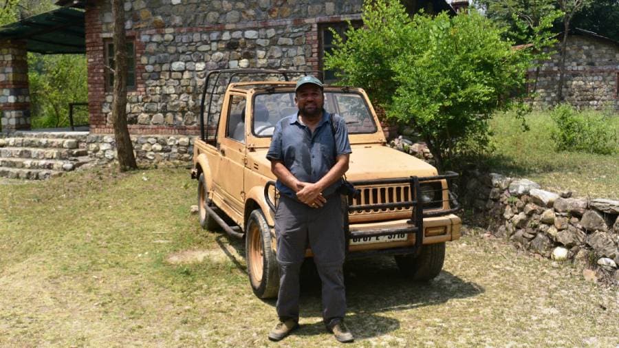 Driving the Maruti Suzuki Jimny and Gypsy on the same day.