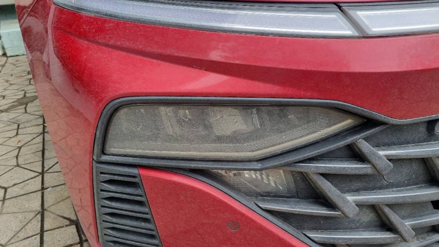 Why Are Many Modern Car Headlights Ineffective In Indian Driving Conditions?