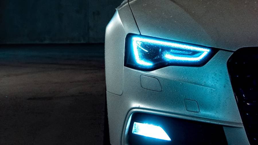 Why Are Many Modern Car Headlights Ineffective In Indian Driving Conditions?