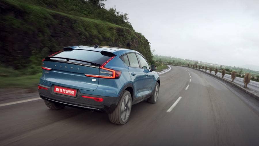 How Should Cars Be Road Tested and Reviewed?