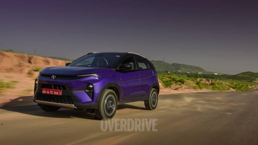 Price comparison: Tata Nexon vs Kia Sonet vs Maruti Suzuki Brezza vs Hyundai Venue vs Mahindra XUV300