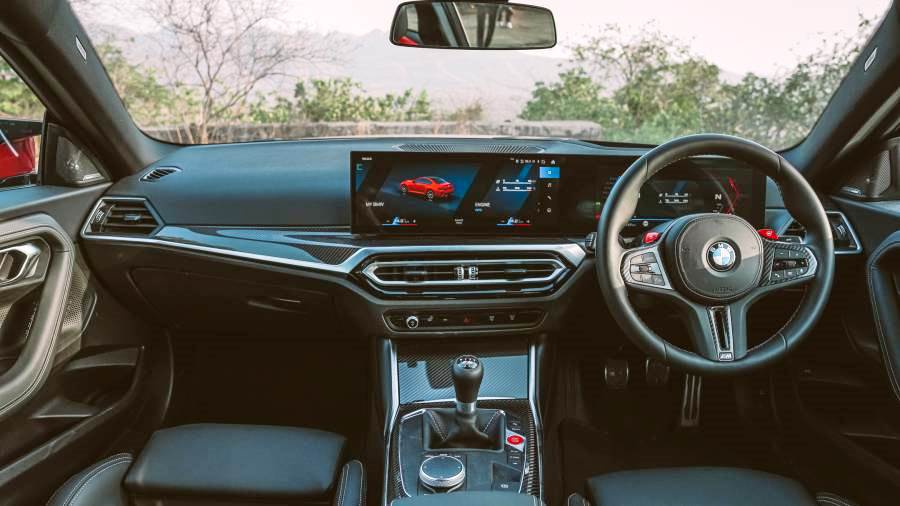 How Should Cars Be Road Tested and Reviewed?