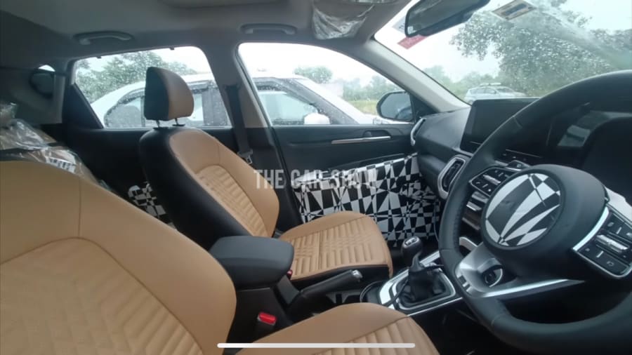 Spy shots reveal interior of the upcoming Kia Sonet facelift