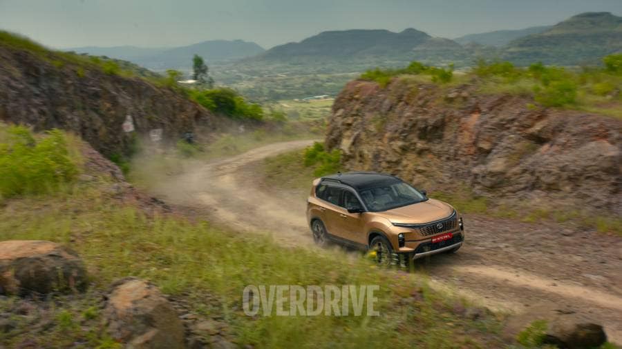 Auto sales Nov 2023: Maruti Suzuki, Tata, Hyundai, and more