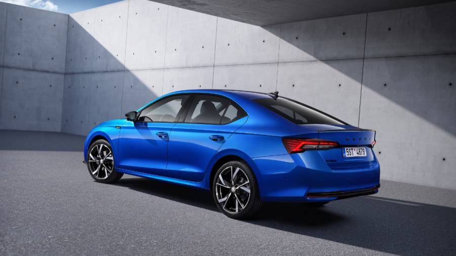 Skoda Octavia facelift breaks cover