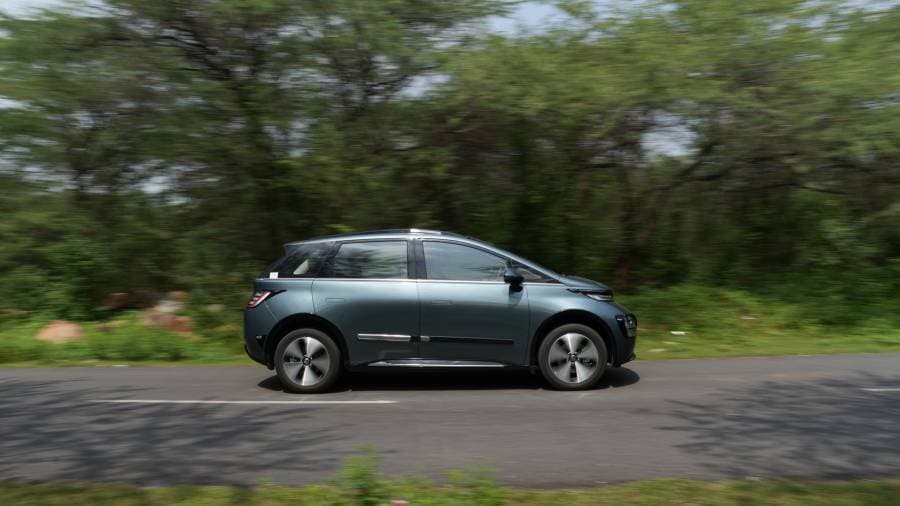 MG Windsor EV review, first drive - Solid Business Case