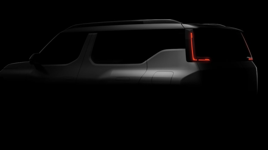 Kia teases a compact SUV for India