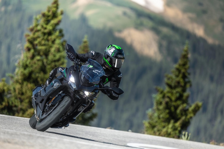 Kawasaki Ninja 1100SX launched for Rs 13.49 lakh