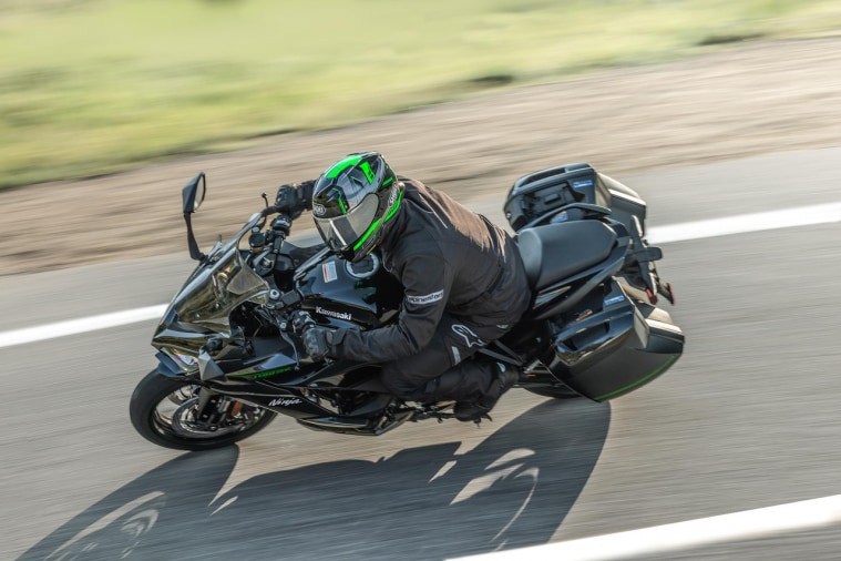 Kawasaki Ninja 1100SX launched for Rs 13.49 lakh