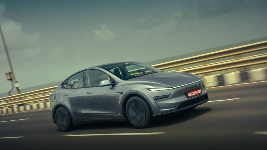 Tesla Model Y garners 600 bookings