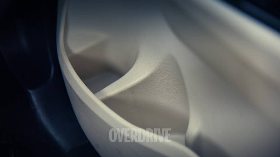 Kia Syros vs Mahindra 3XO vs Skoda Kylaq comparison review - the new guys