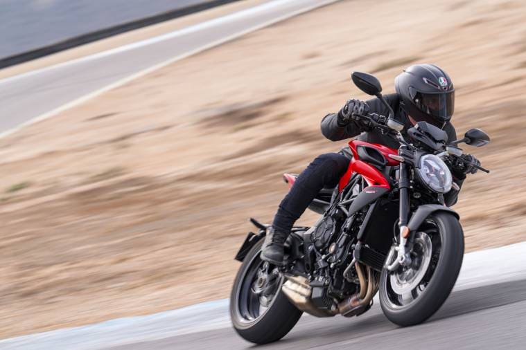 MV Agusta Brutale 800 unveiled