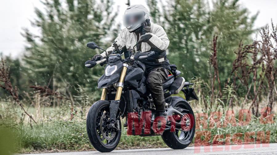New Ducati Hypermotard V2 spy shots surface online