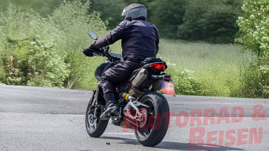 New Ducati Hypermotard V2 spy shots surface online
