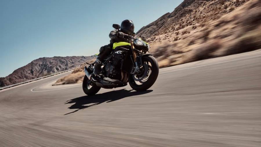 Triumph Speed Triple 1200 RX launched at Rs 23.07 lakh
