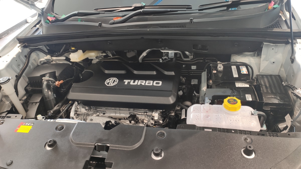 New MG Hector and Hector Plus Launched. Prices Start at 11.99 Lakh