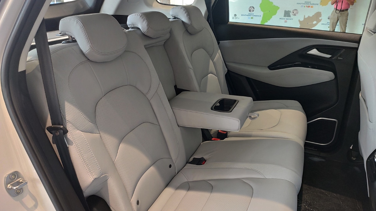 New MG Hector and Hector Plus Launched. Prices Start at 11.99 Lakh