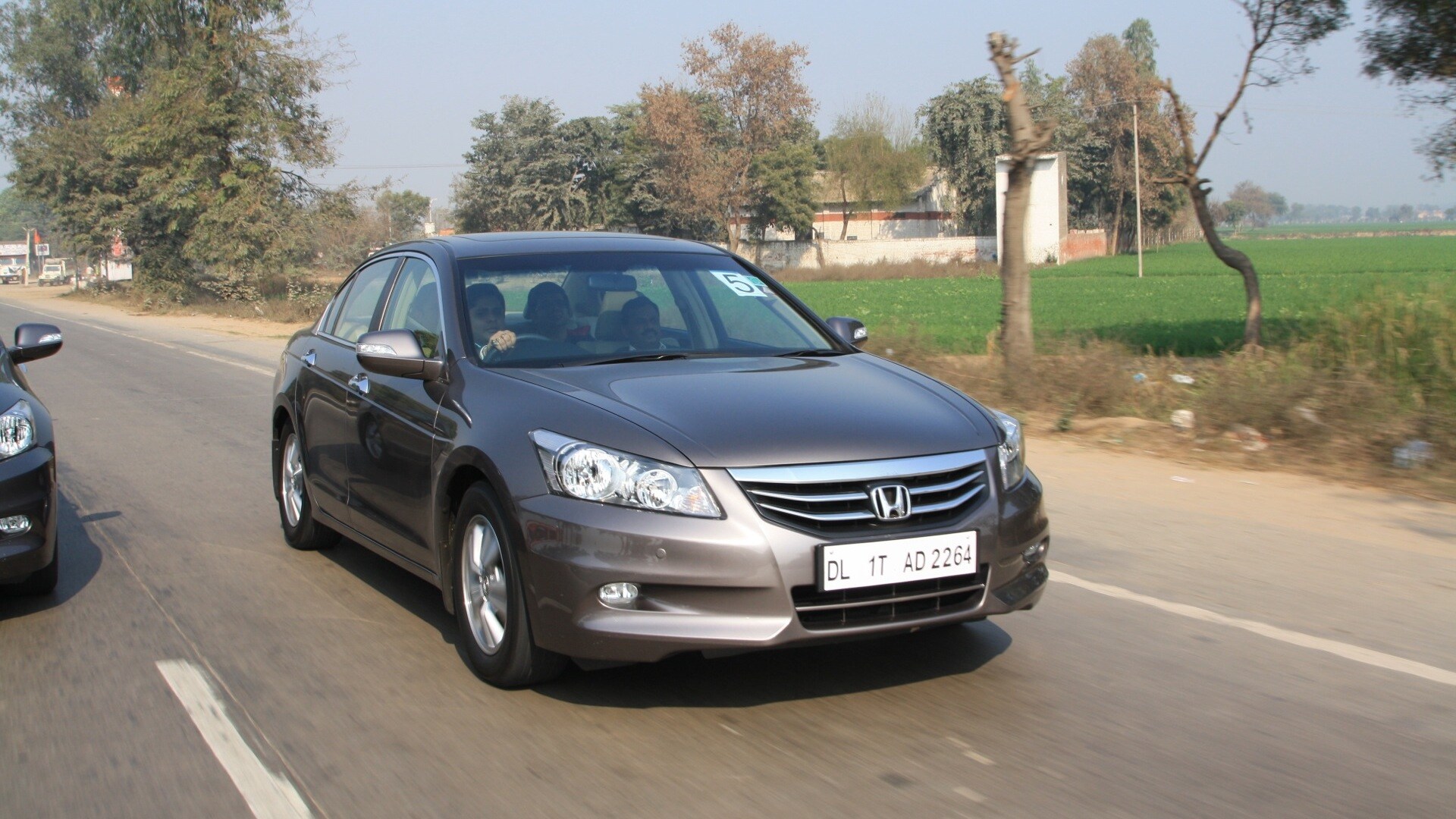 Honda-Accord-2013-2-4-AT-Exterior